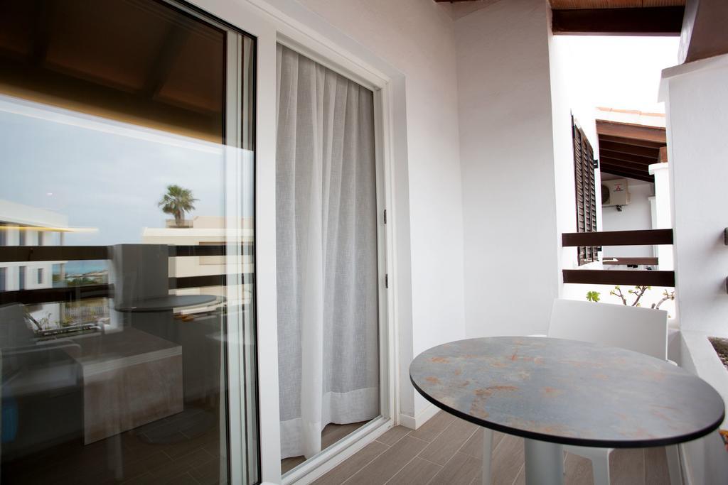 Apartamentos Pou Des Pujols Extérieur photo